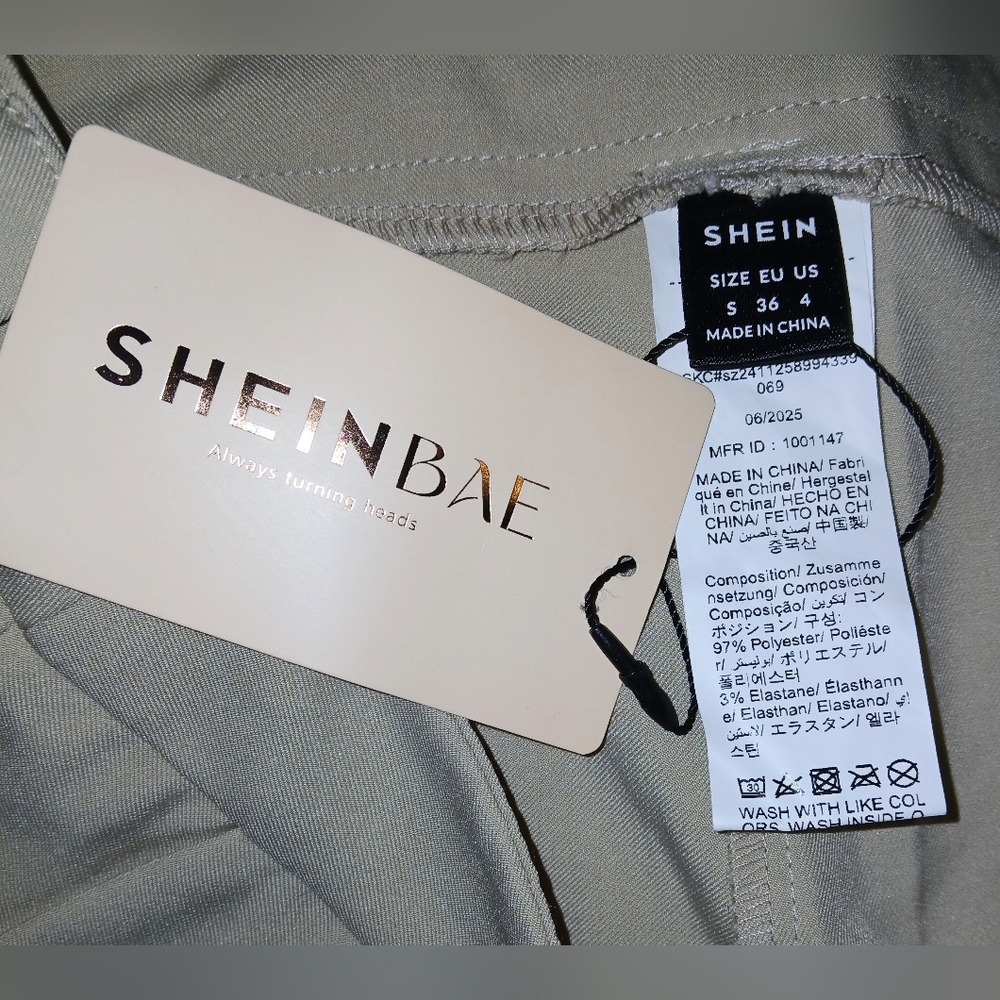 NWT SHEIN BAE Women's Button Pocket Simple Low-Waist Long Cuffed Pants Size 4 - Picture 5 of 8